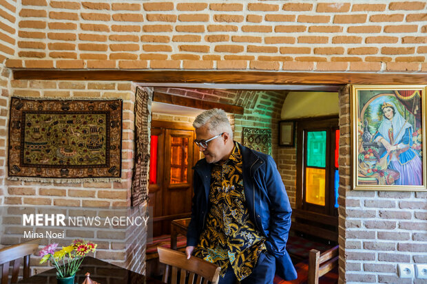 بازدید سفیر اندونزی در تهران از بازار تاریخی تبریز