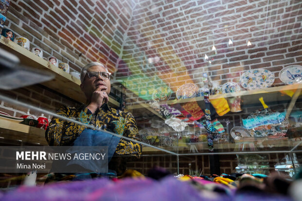 بازدید سفیر اندونزی در تهران از بازار تاریخی تبریز