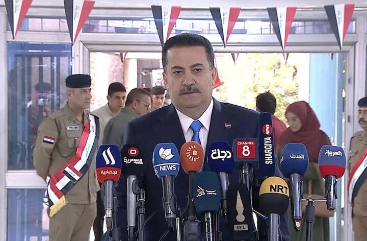 نخست‌وزیر عراق رأی خود را به صندوق انداخت+ فیلم