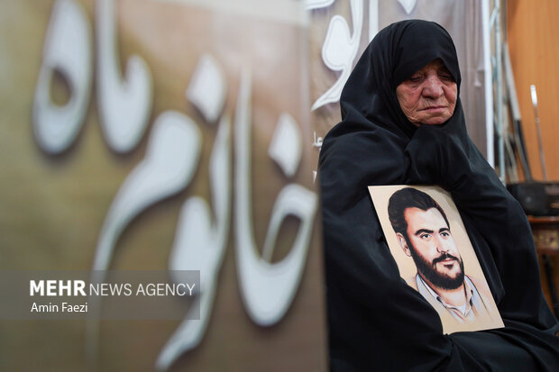 معرفی کتاب «خانوم ماه» در شیراز