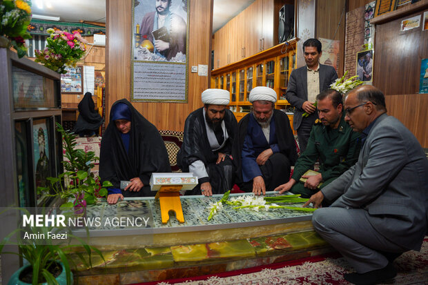 معرفی کتاب «خانوم ماه» در شیراز