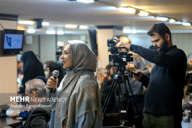 نشست خبری سی و سومین دوره هفته کتاب