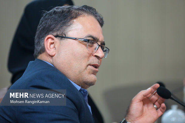 نشست خبری سی و سومین دوره هفته کتاب