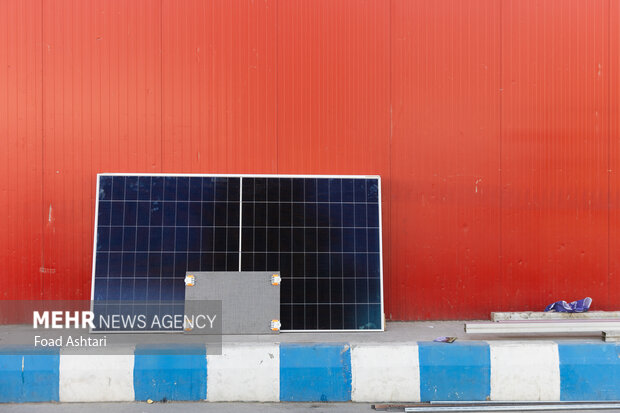 افتتاح نمایشگاه صنعت برق و انرژی‌های تجدید پذیر