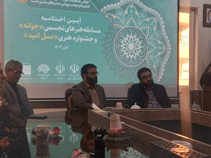 رییس حوزه هنری کرمانشاه: هنرمندان جوان سرمایه آینده فرهنگی استان هستند