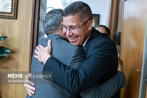 حضور سفیر ونزوئلا  در گروه رسانه‌ای مهر