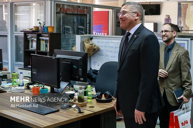 حضور سفیر ونزوئلا  در گروه رسانه‌ای مهر