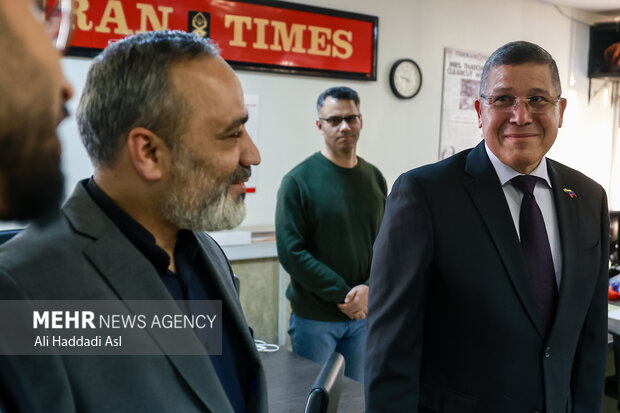 حضور سفیر ونزوئلا  در گروه رسانه‌ای مهر