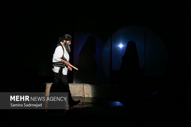 نمایش«اُپرای تن‌ها»