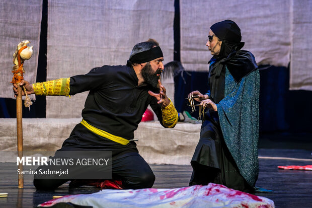 نمایش«اُپرای تن‌ها»