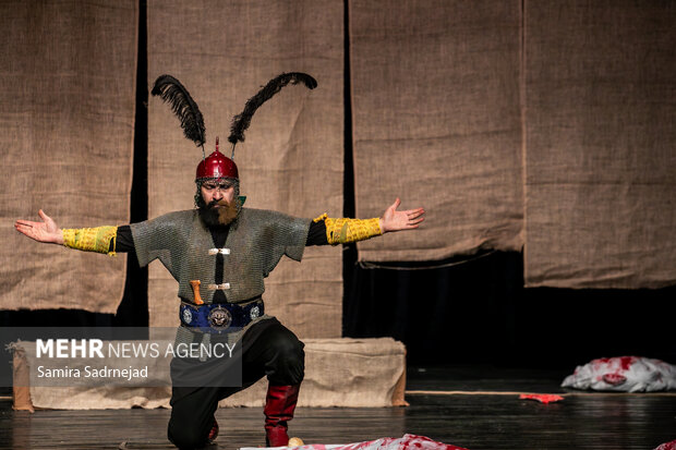 نمایش«اُپرای تن‌ها»