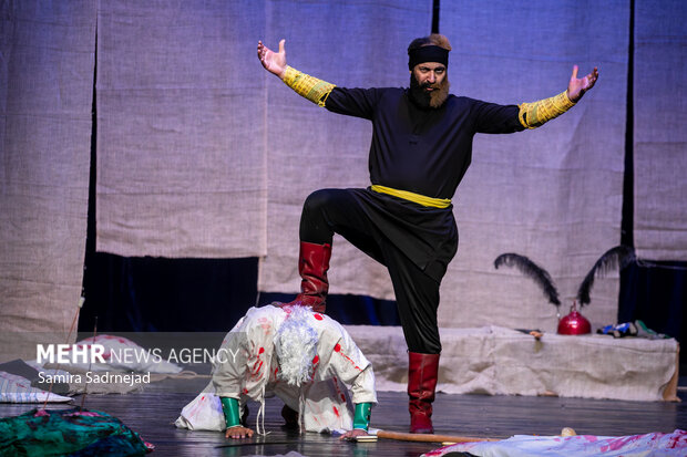 نمایش«اُپرای تن‌ها»