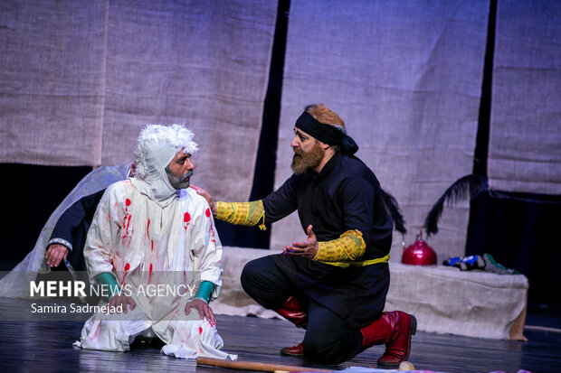 نمایش«اُپرای تن‌ها»