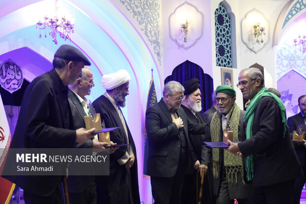 بیست‌ودومین اجلاس بین‌المللی پیرغلامان و خادمان حسینی در مشهد