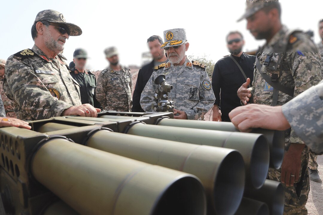 قائد مقر خاتم الانبياء يتفقد الجاهزية القتالية لقاعدة جزر نازعات