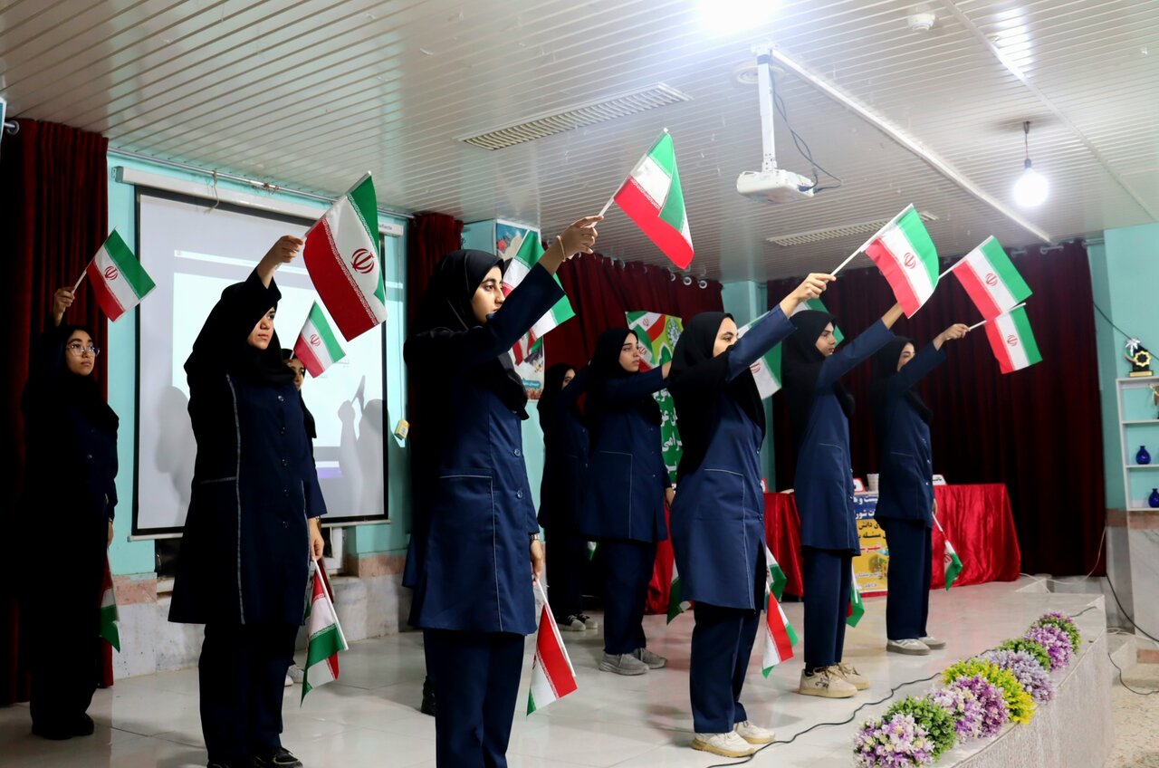 انتخابات شورای دانش‌آموزی در مدارس شهرستان دیر برگزار شد