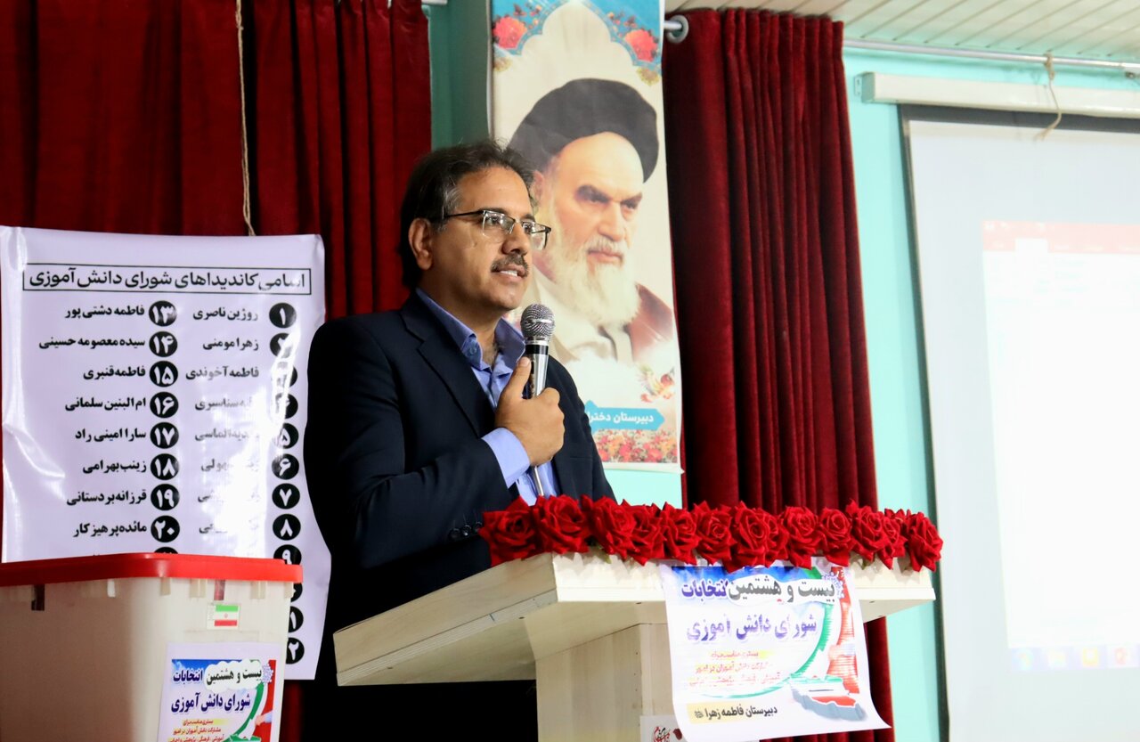 انتخابات شورای دانشآموزی در مدارس شهرستان دیر برگزار شد