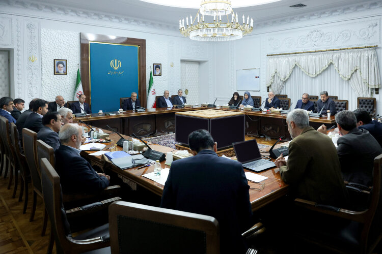 كشور،آبي،آب،راهكارهاي،تأمين،مناطق،ارائه،دانشگاه،گزارش،كارگرو ...