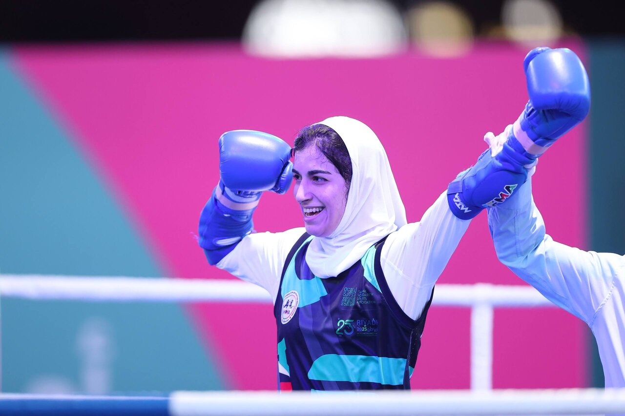 اكبري،حريف،مدال،آناليزي