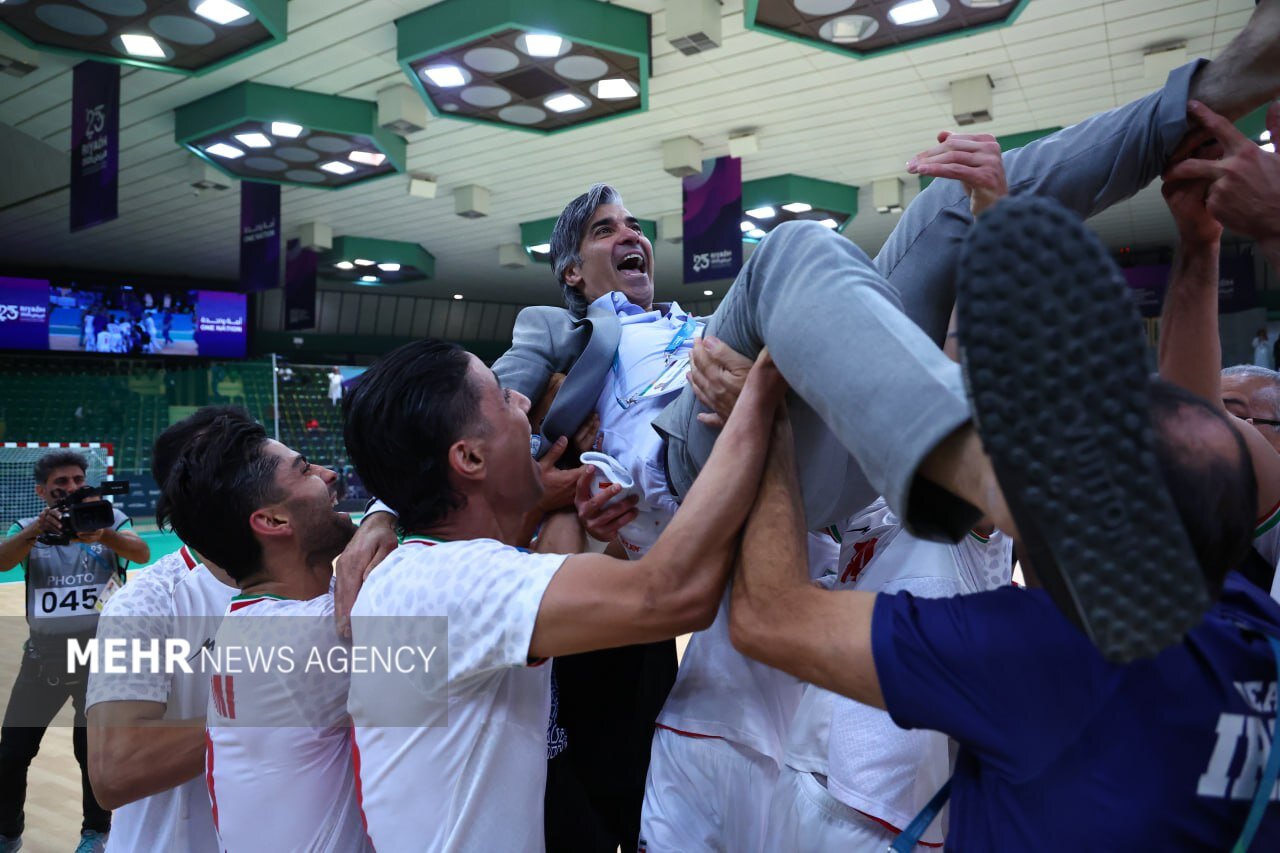 فوتسال،تلاش،فوتبال،متعصبانه،سرانجامي،رشادت