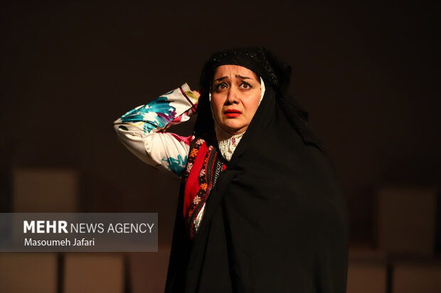 سی‌وهفتمین جشنواره تئاتر مازندران