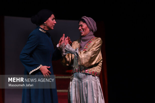 سی‌وهفتمین جشنواره تئاتر مازندران