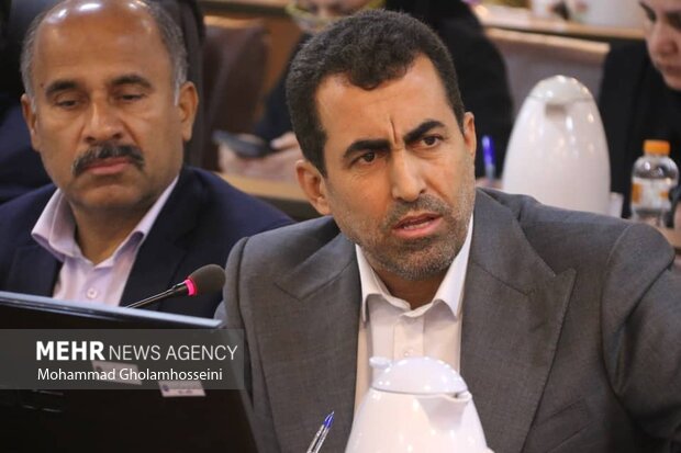 پورابراهیمی: هیچ کشور بیگانهای حق تعیین تکلیف برای تنگه هرمز را ندارد