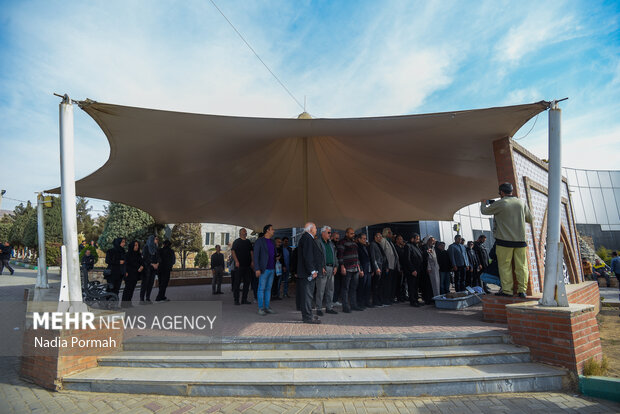 تشیع و تدفین همایون ارشادی