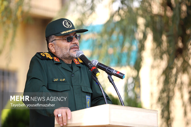 رزمایش استانی سرکشی از خانواده شهدا در همدان