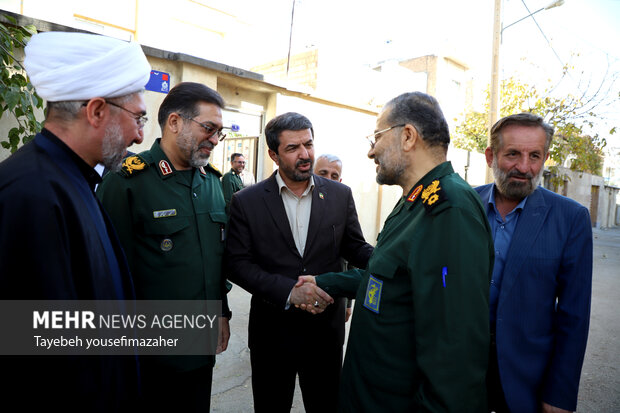 رزمایش استانی سرکشی از خانواده شهدا در همدان