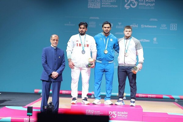 كشورمان،نقره،وزنه،مدال