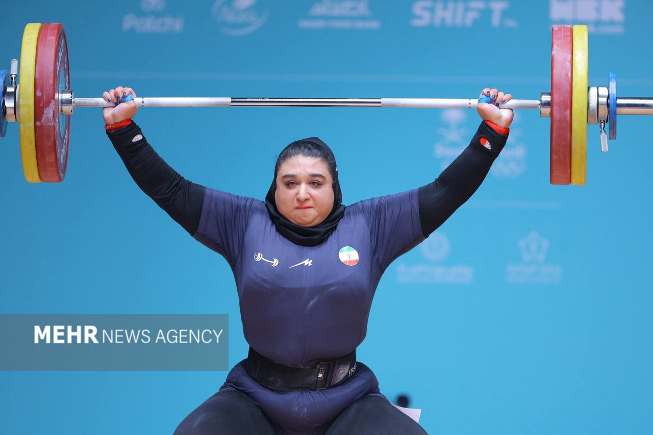 وزنه،كيلوگرمي،حركت،مهار،ضرب