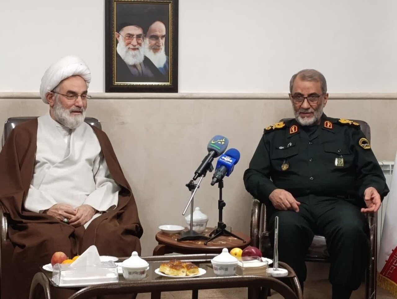 آیت الله فلاحتی: خدمت به جامعه اسلامی برتر از زیارت امام حسین (ع) است آیت الله فلاحتی: خدمت به جامعه اسلامی برتر از زیارت امام حسین (ع) است