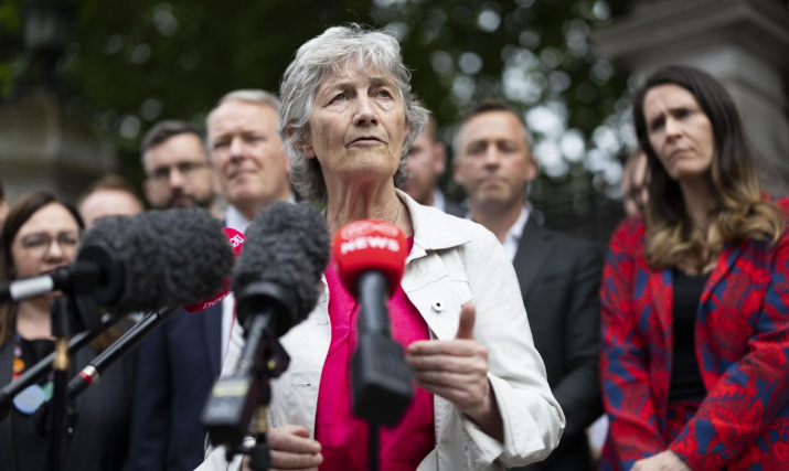 پیام جهانی پیروزی چپ در ایرلند؛ چرا «کاترین کانولی» برنده انتخابات شد؟