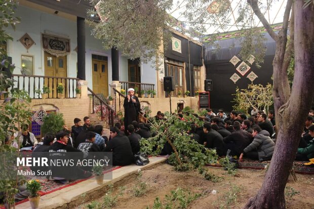 برگزاری آیین عزاداری سنتی و مذهبی سمنوپزان خیمه مادری ۲