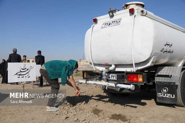 اقامه نماز باران در مسهد