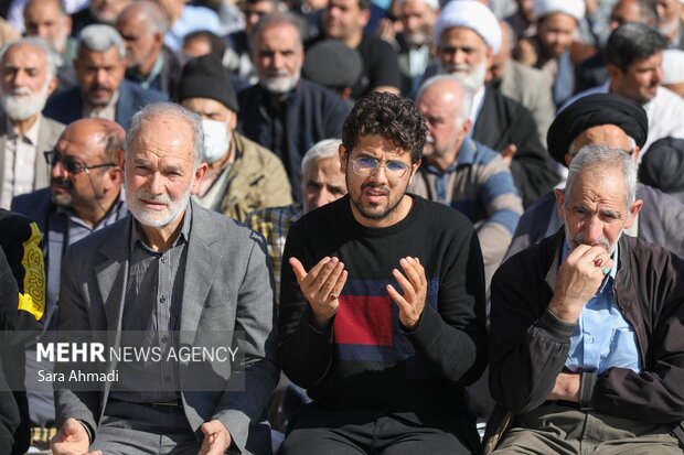 اقامه نماز باران در مسهد