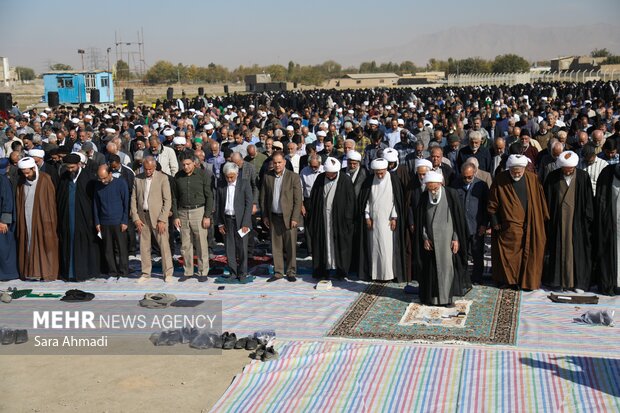 اقامه نماز باران در مسهد