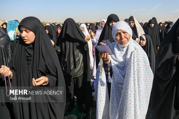 اقامه نماز باران در مسهد