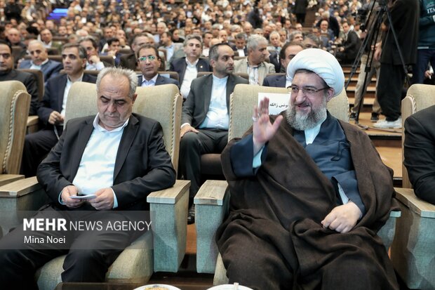 بیست و نهمین همایش ملی توسعه صادرات غیر نفتی در تبریز