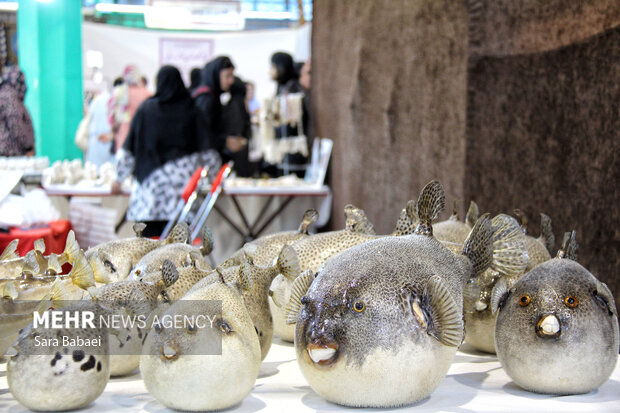 جلوه گری هنر ایرانی در نمایشگاه سراسری صنایع دستی کرمانشاه