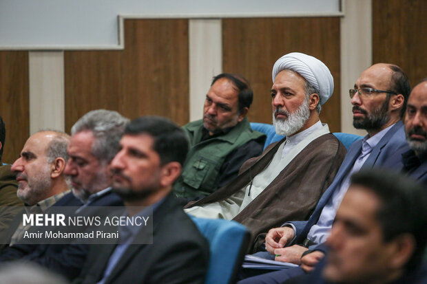 جلسه شورای اداری استان قم