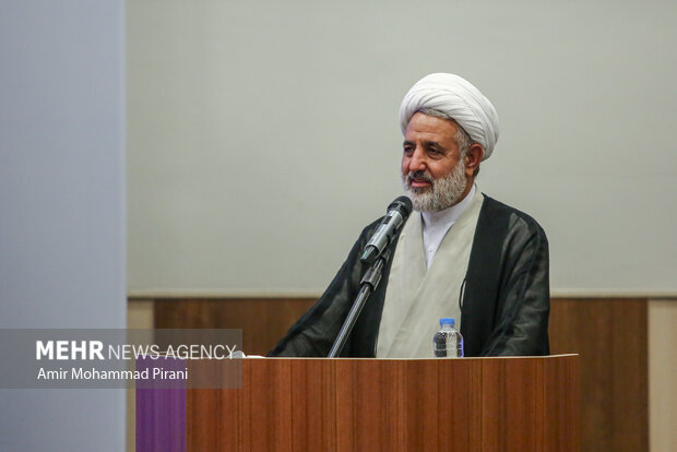 جلسه شورای اداری استان قم