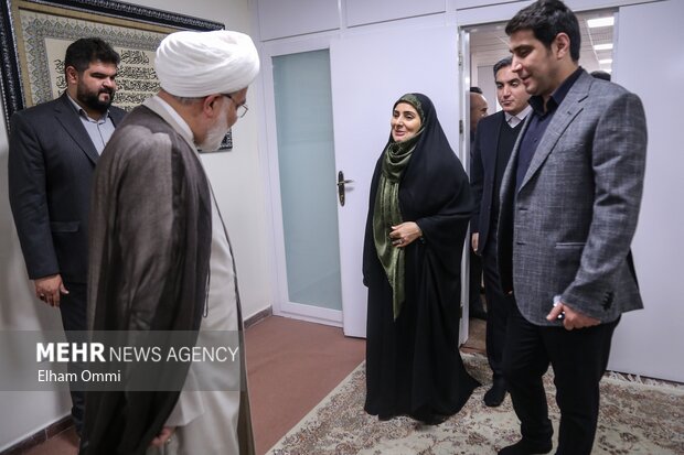 سفر وزیر راه و شهرسازی به کردستان