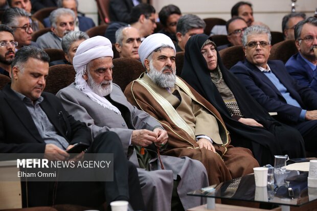 سفر وزیر راه و شهرسازی به کردستان
