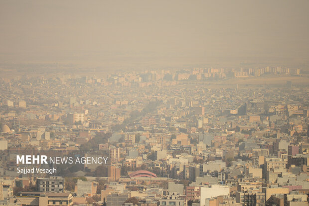 تهران زیر دود و آنفلوآنزا؛ نجات پایتخت با یک «تعطیلی هوشمندانه»