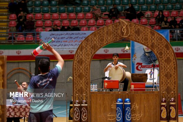 مسابقات قهرمانی کشتی پهلوانی جوانان کشور در اردبیل