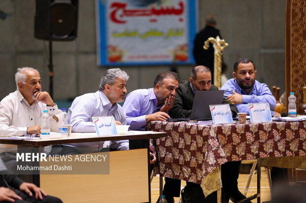 مسابقات قهرمانی کشتی پهلوانی جوانان کشور در اردبیل