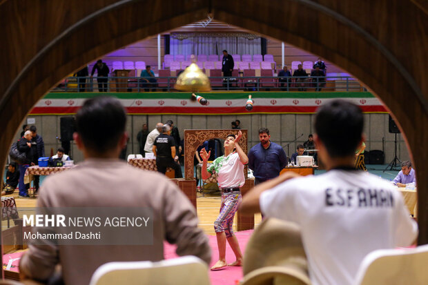 مسابقات قهرمانی کشتی پهلوانی جوانان کشور در اردبیل