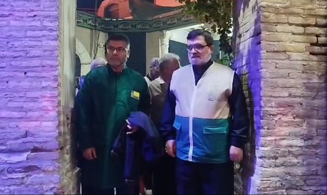 سمنوپزان با عطر حرم؛ زمزمه ای از زیارت در خانه تاریخی مقدس‌زاده ساوه